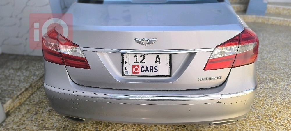 هيونداي جنسس